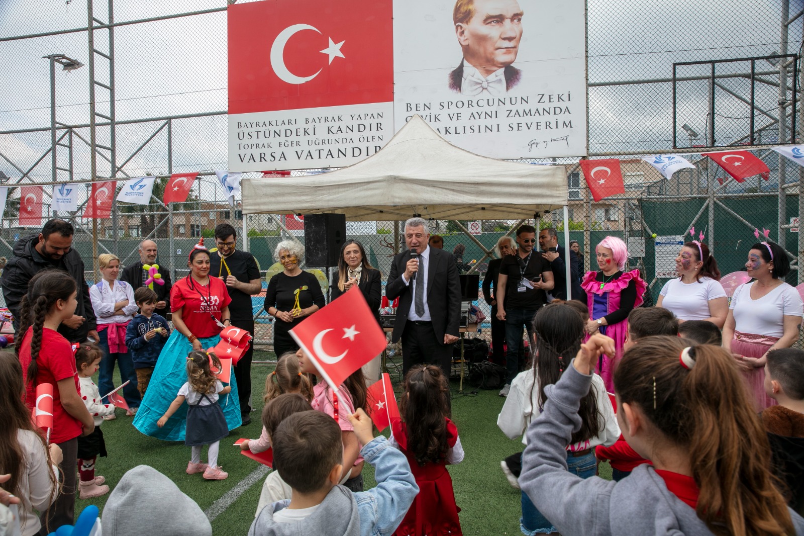 23 Nisan Coşkusu Güzelbahçe’de Dolu Dolu Yaşandı