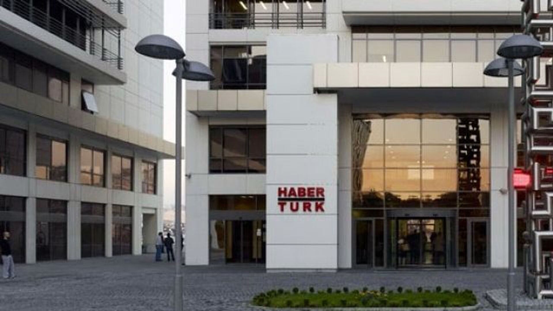 Habertürk Resmen Satıldı