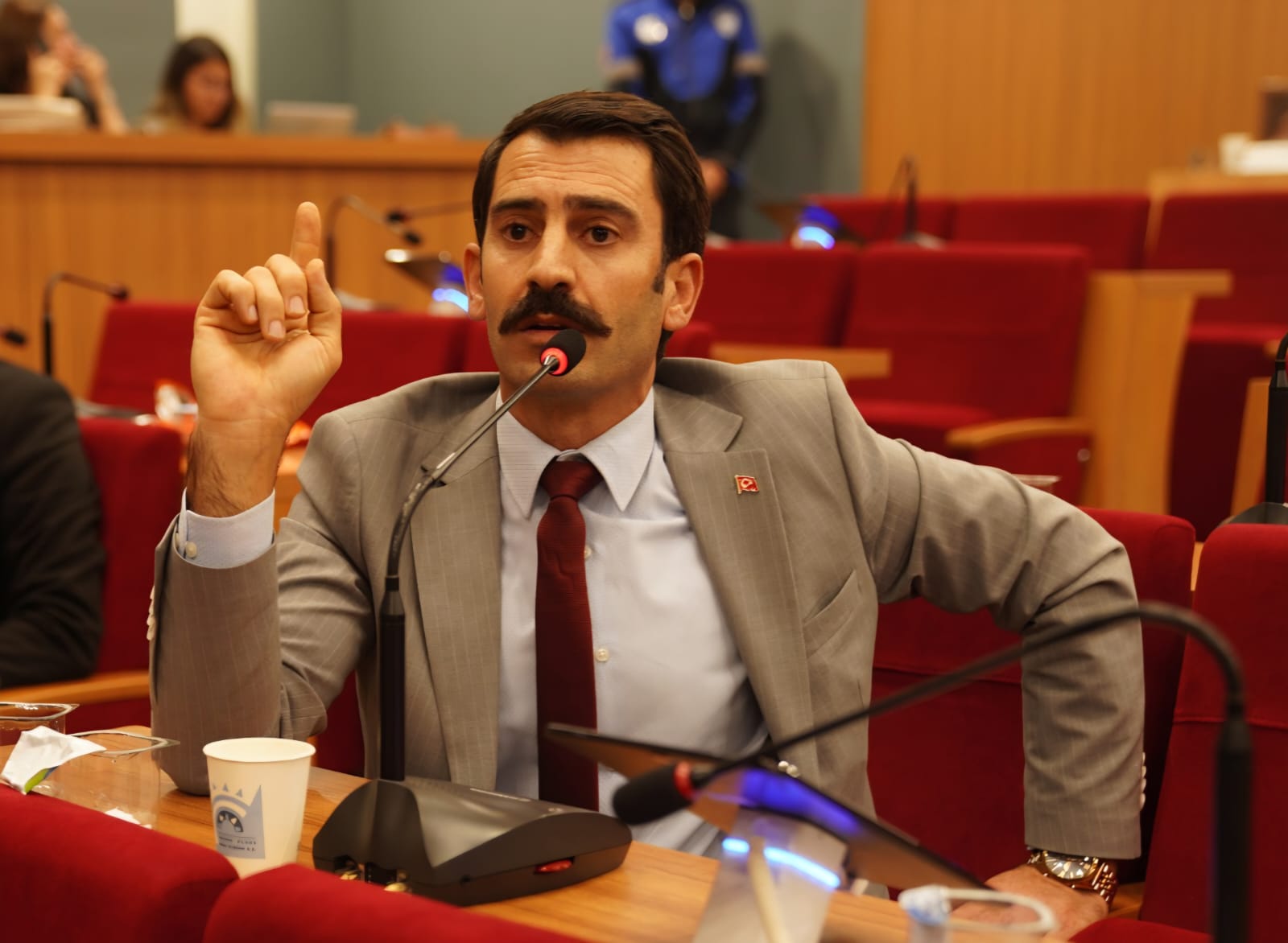 AK PARTİLİ KİŞİLİ’DEN KAZA TEPKİSİ: “İŞ KAZASI DEĞİL, CİNAYET!”