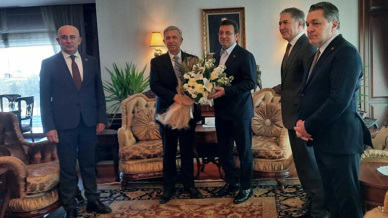 Yavaş ve İmamoğlu'ndan ortak açıklama: Yol arkadaşıyız!