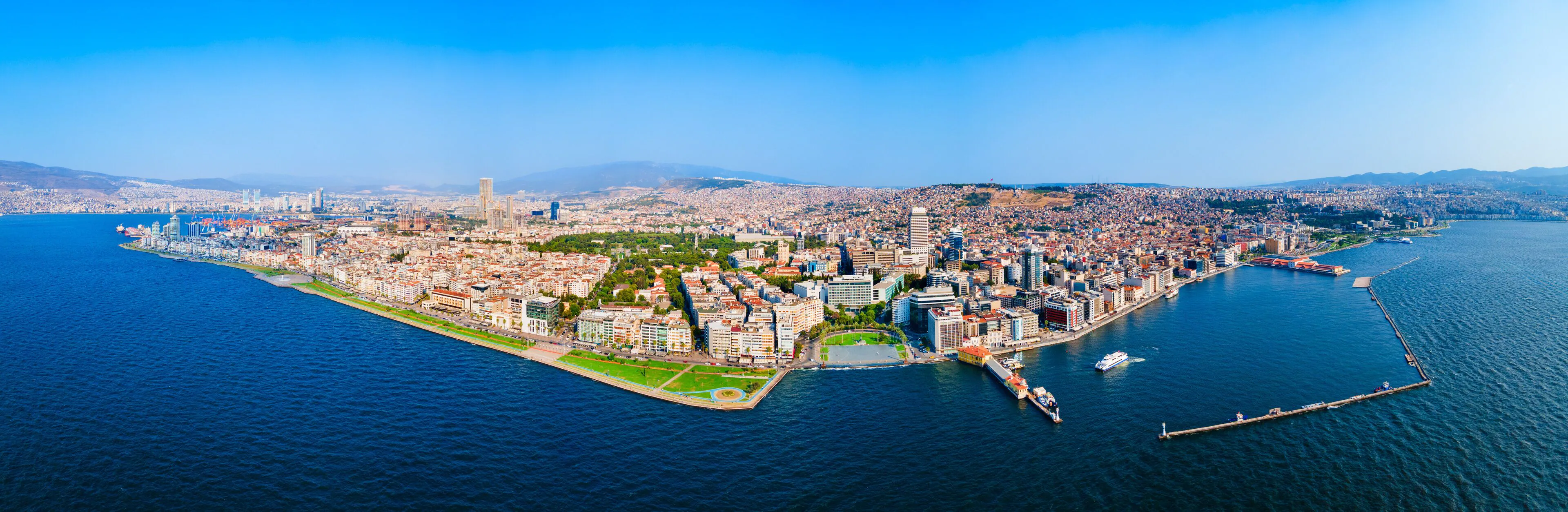 İZMİR’DE GEZİLECEK YERLER: EGE’NİN İNCİSİNDE KEŞİF ROTALARI