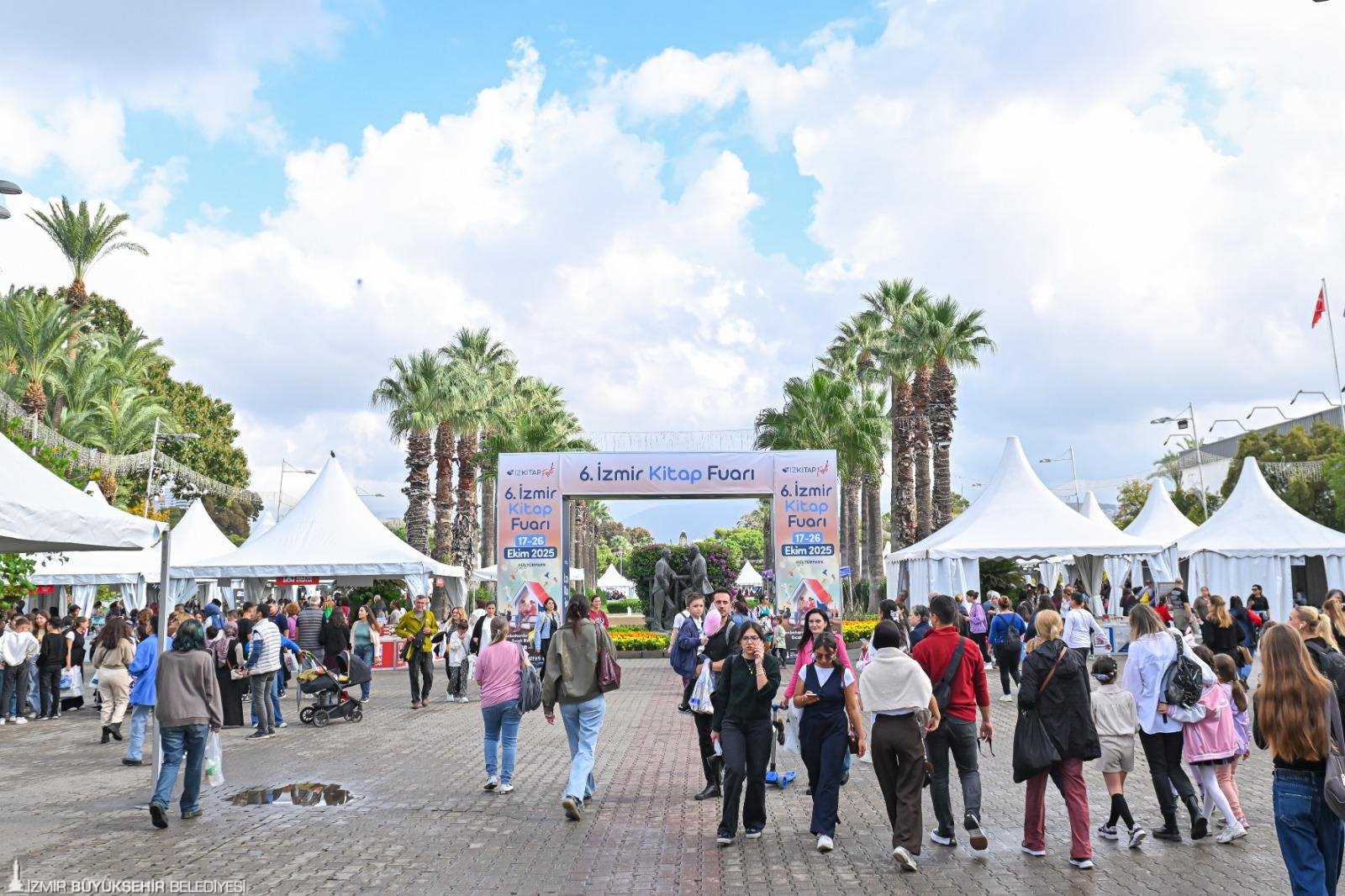 ​Kültürpark’ta büyük buluşma: İZKİTAP başlıyor