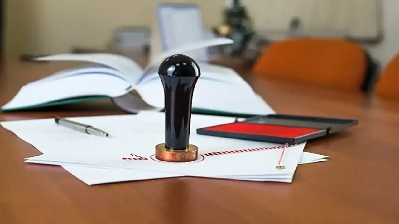 İzmir’de bayram tatilinde noterler çalışacak mı? 9 günlük idari izinde noterler kapalı mı? Noter çalışma saatleri