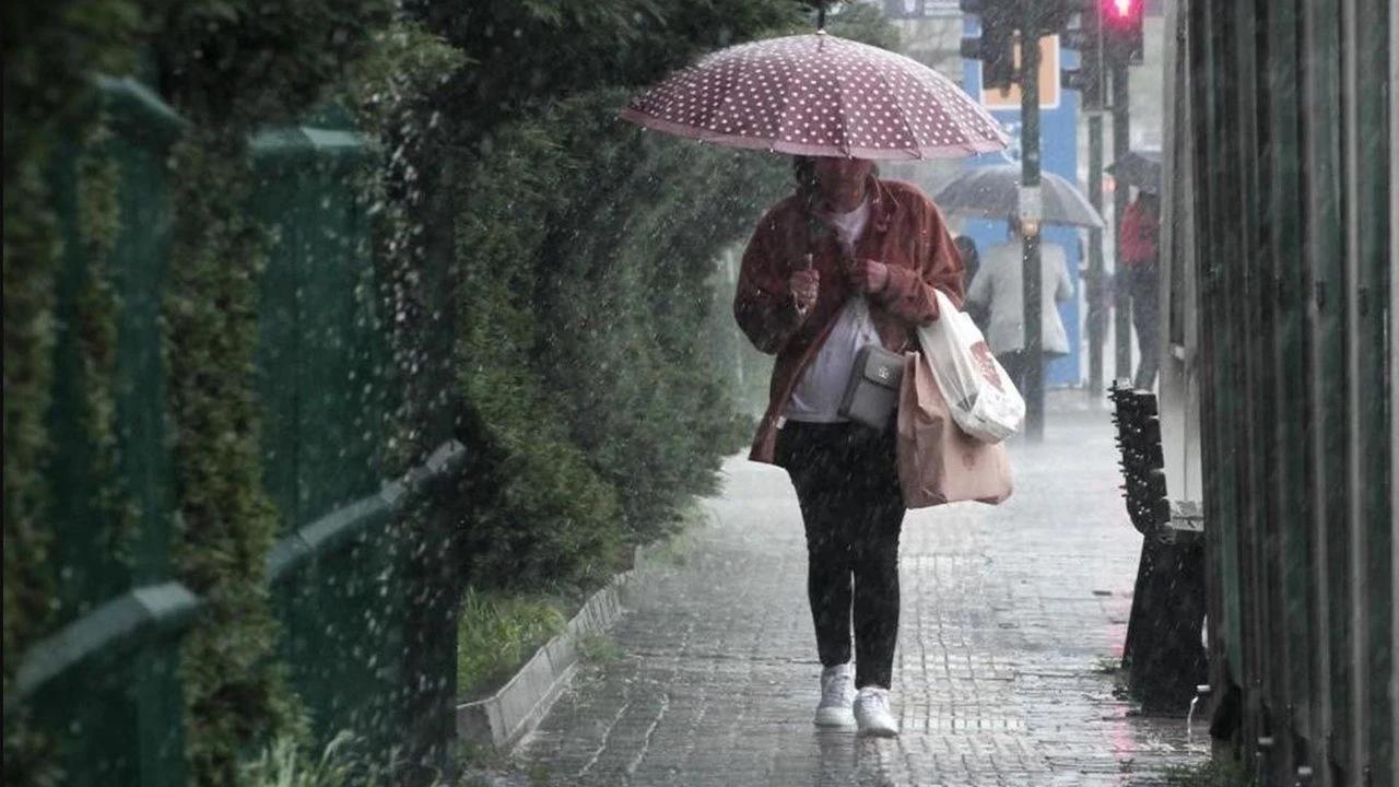 BAKANLIKTAN KRİTİK HAVA UYARISI: SAĞANAK, KAR VE ÇIĞ RİSKİ