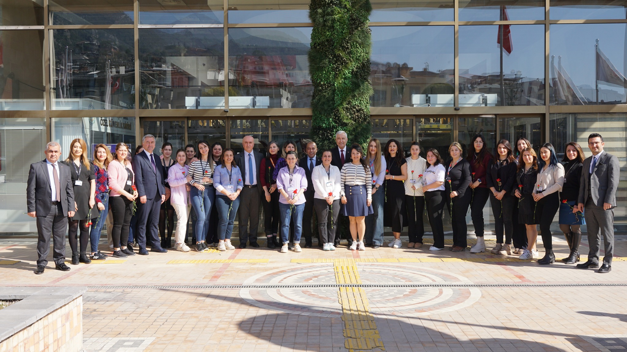 Başkan T&uuml;rkmen Kemalpaşa Belediyesi &Ccedil;alışanları ile  1