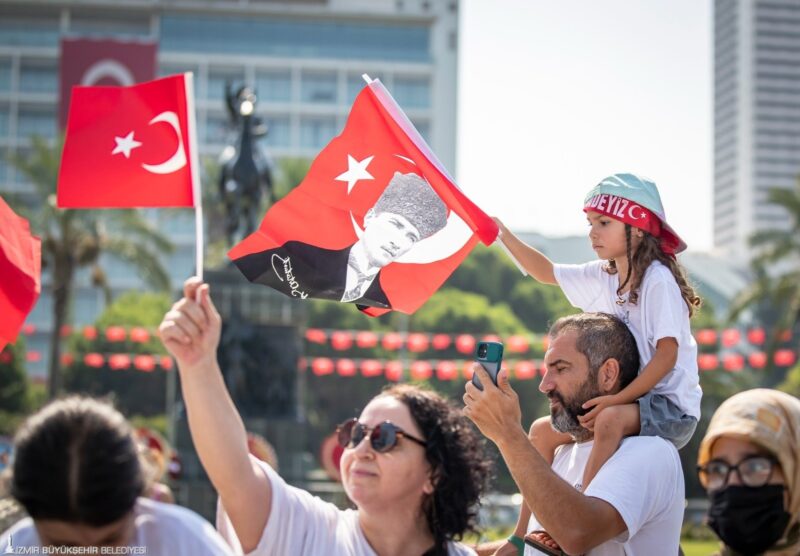 İzmir Büyükşehir Belediyesi, 30 Ağustos Zafer Bayramı’nın 101’inci yıldönümü için