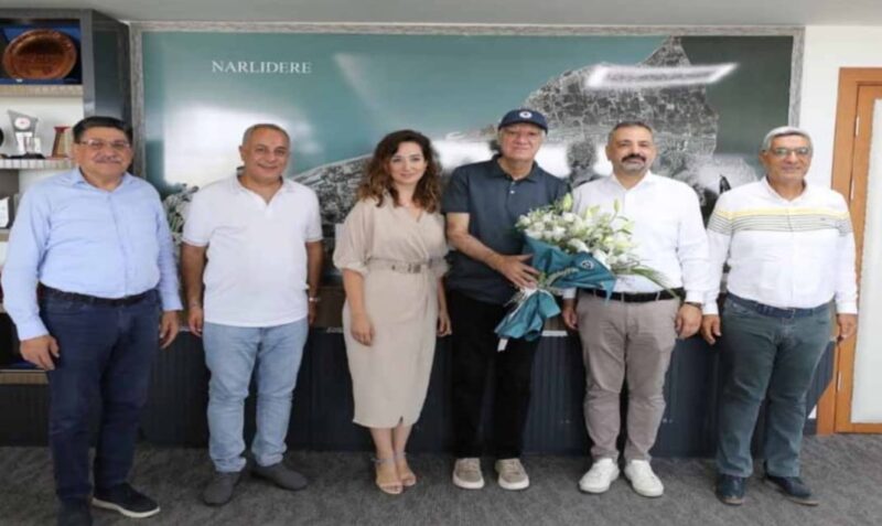 Geçtiğimiz günlerde katıldığı bir canlı yayında beyninde pıhtı atması sonucu