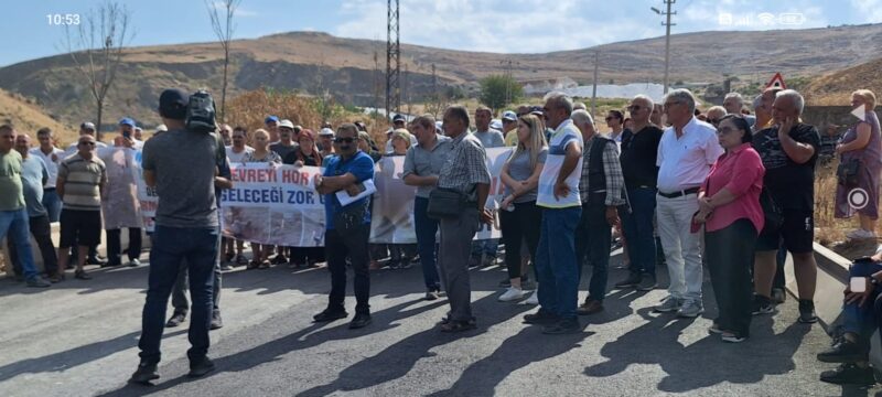 Bir ay önce mahkemenin verdiği Harmandalı çöp kapama kararına rağmen,