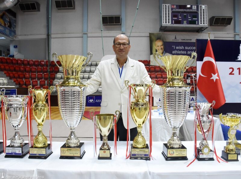 İzmir Büyükşehir Belediyesi Gençlik ve Spor Kulübü Başkanı Ersan Odaman,
