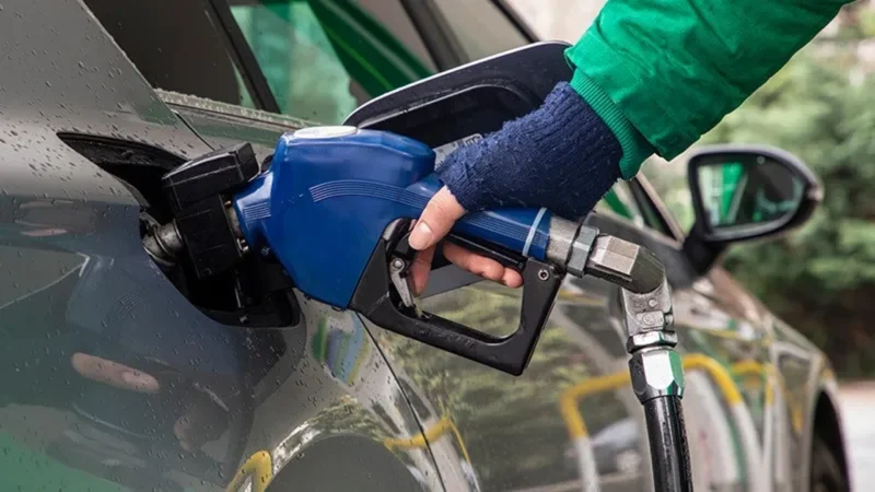 Döviz kuru ve Brent petrol fiyatlarındaki hareketlilik ile ÖTV zamları