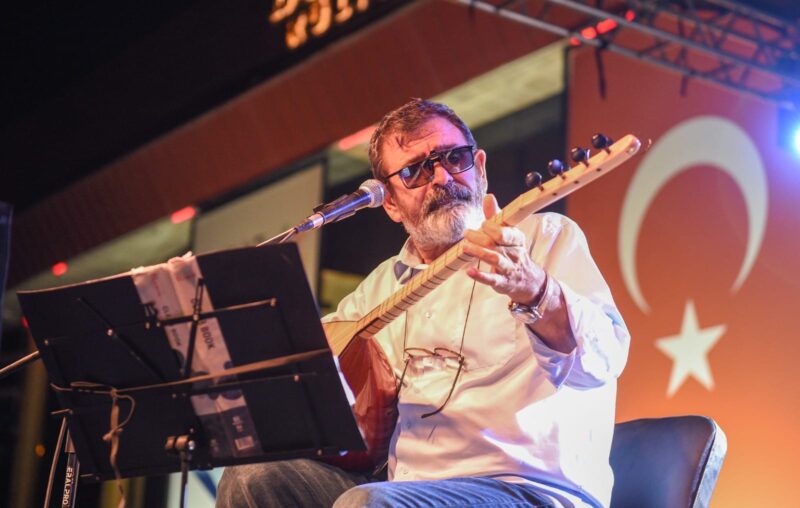 Akif Kemal Akay yönetimindeki Seyhan Belediyesi’nin Dünya Barış Günü dolayısıyla