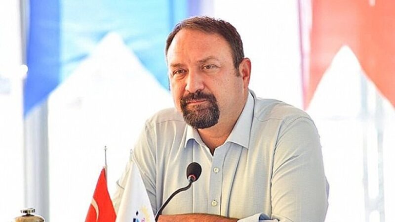 2019'da Çiğli'de Belediye Başkanı seçilen Utku Gümrükçü aradan geçen dört
