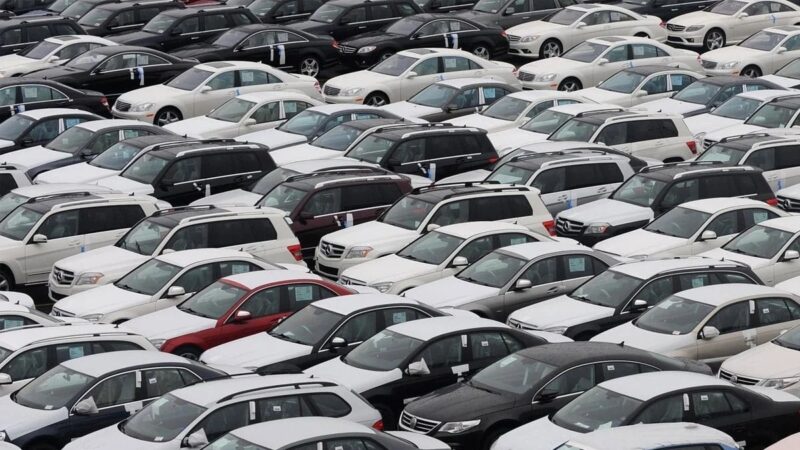 İlkbahar ve Yaz aylarında otomotiv piyasasında görülen müthiş tırmanış yerini