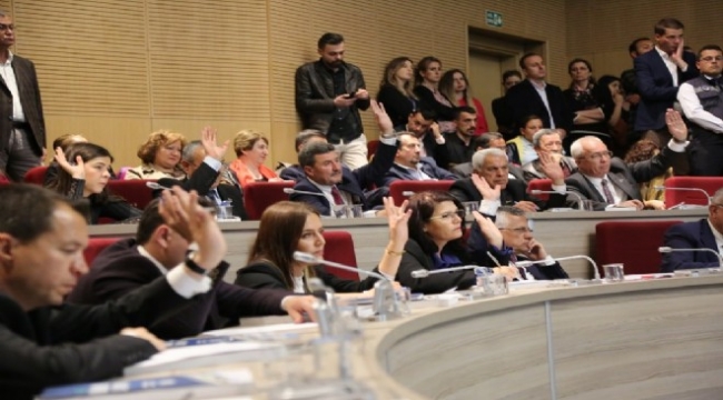 2024 yılı performans programı ile gelir-gider bütçesinin görüşüldüğü Gaziemir Belediye