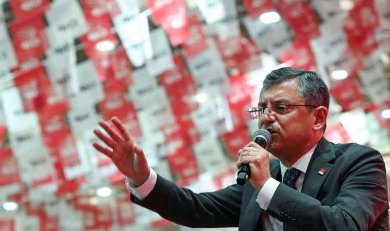 CHP Genel Başkanlığına adaylığını açıklayan Özgür Özel, 4-5 Kasım tarihlerinde