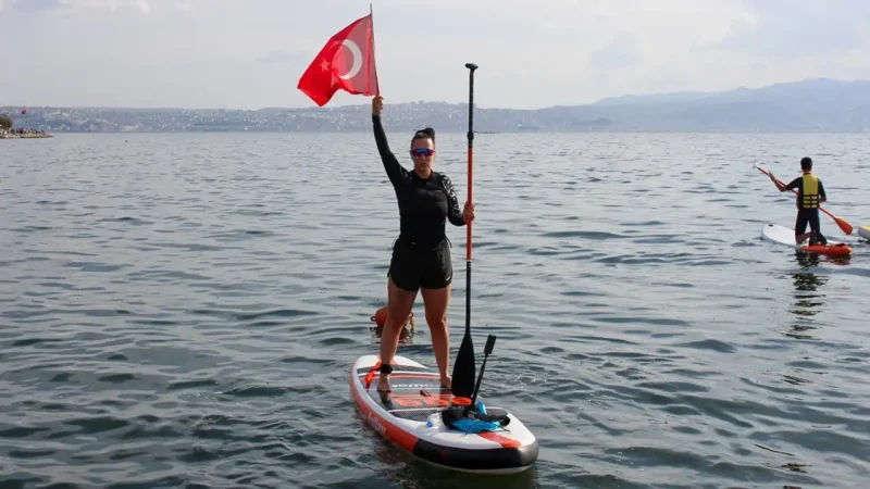 Karşıyaka Belediyesi, “100 Yıl. Su Sporları Yarışları” ile Cumhuriyet Bayramı’nın