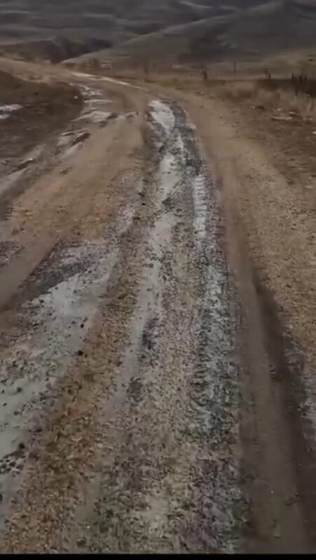 Hınıs Meydan Köyü Muhtarı Gazi Aydın, daha önce sosyal medya
