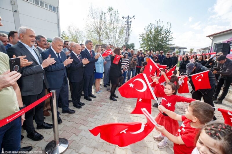 İzmir Büyükşehir Belediyesi’ne bağlı İZELMAN Anaokulları’nın Torbalı şubesi İzmir Büyükşehir