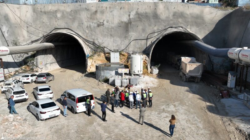 İzmir Büyükşehir Belediye Başkanı Tunç Soyer, Buca ile Bornova’yı birbirine