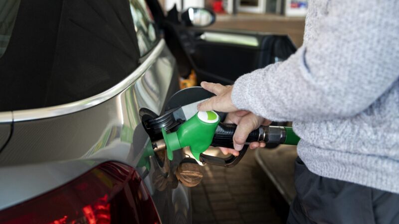 BP'nin ardından bir akaryakıt şirketinin daha satışı için harekete geçildi.
