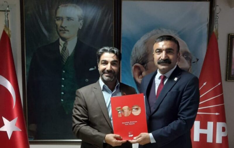 2009’dan beri Çiğli Ahmet Efendi Mahallesi muhtarı olan Ferman Kaya,