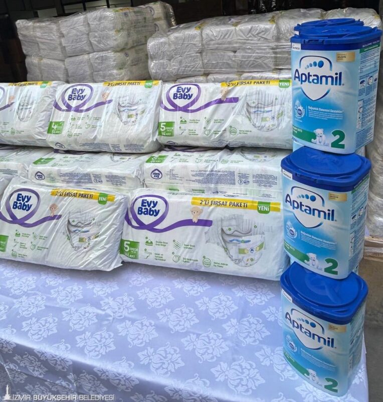 Gıdadan süte, giysiden sıcak yemeğe, tabletten kitap desteğine kadar ihtiyaç