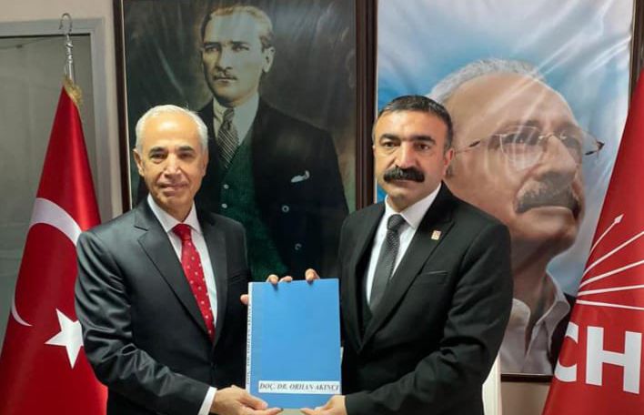 Doç. Dr. Orhan Akıncı, CHP belediye başkan aday adaylığı için