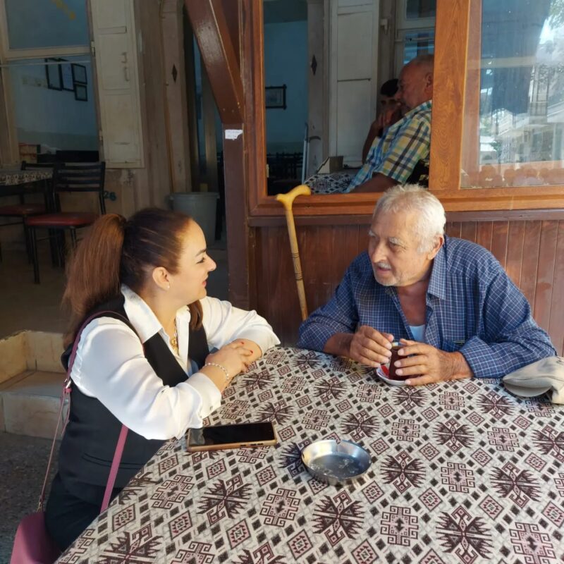 İzmir siyasetinin saygın isimlerinden Çiğli Belediye Başkan Yardımcısı Tülin Koç,