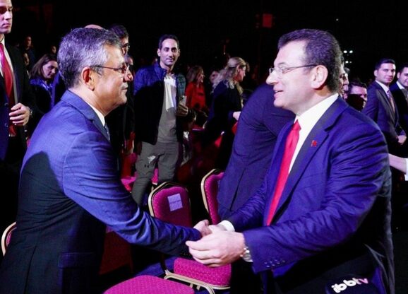 İBB Başkanı Ekrem İmamoğlu, bugün saat 12.30'da CHP Genel Başkanı