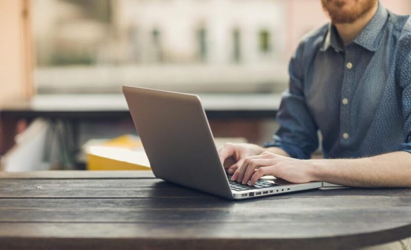 SPK, internet aracılığıyla yurt dışında kaldıraçlı işlem yaptırdığı tespit edilen