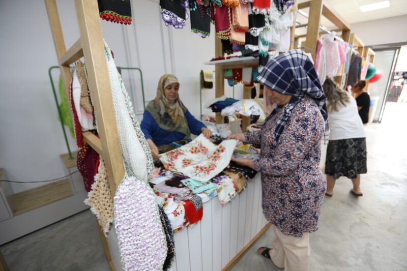 Kadınların sosyal, kültürel ve ekonomik anlamda hayata katılımlarını artırmak için