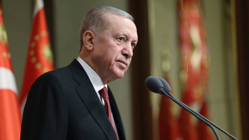 AKP’nin, Türkiye’de giderek derinleşen yoksulluğun üzerini örtmek amacıyla aracı olarak