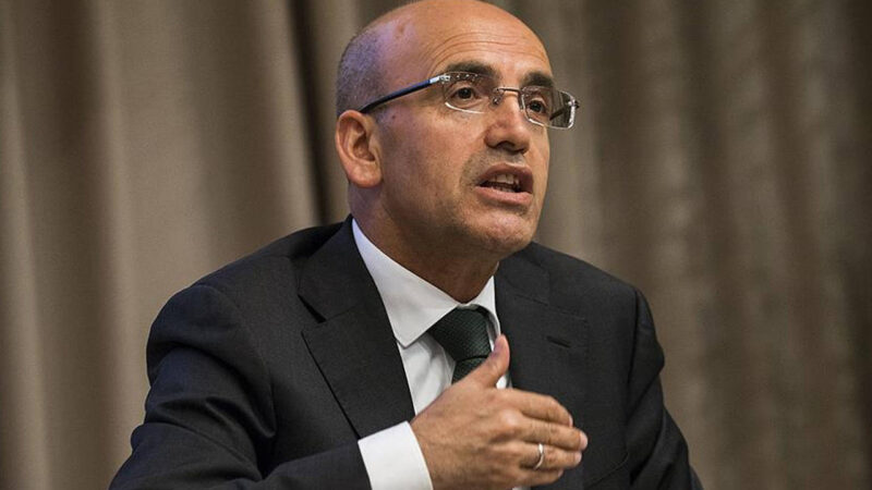 Hazine ve Maliye Bakanı Mehmet Şimşek, orta vadeli programın çalıştığını