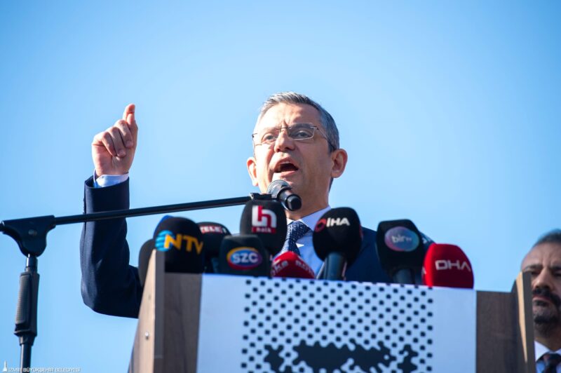 Türkiye Cumhuriyeti’nin ilk devrim şehitleri Asteğmen Kubilay ve silah arkadaşları,
