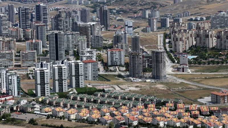 TÜİK verilerine göre, Kasım'da konut satışı bir önceki yılın aynı
