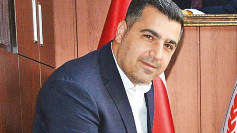 Aracında 800 gram uyuşturucu ve hassas terazi bulunan Yeşilay Kilis