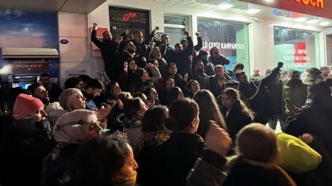 CHP'de dün yapılan MYK ve PM toplantılarının ardından 30 ilçenin