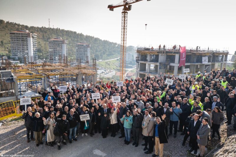 İzmir Büyükşehir Belediyesi’nin belediye personeli ve dar gelirli aileler için