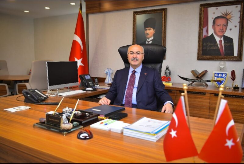 Kuruluşunun 100. yılını kutladığımız Cumhuriyet’imizin banisi Gazi Mustafa Kemal Atatürk’e
