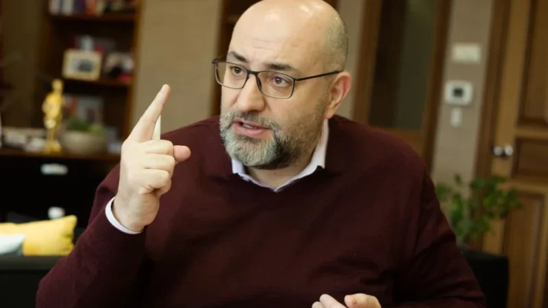 CHP İzmir Büyükşehir Belediye Başkanı Aday Adaylarından Gökce yaptığı paylaşımda,