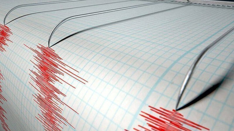 Filipinler'in güneyinde 6,7 büyüklüğünde deprem meydana geldi.