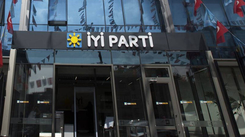 Eski İYİ Parti İstanbul İl Başkanı Buğra Kavuncu'nun il başkanlığı