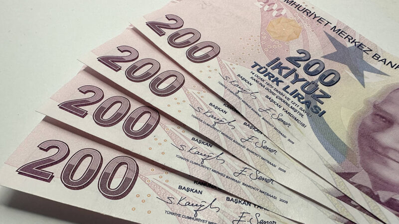Kur korumalı mevduat hesaplarında gerileme sürerken; geçtiğimiz hafta 26,3 milyar