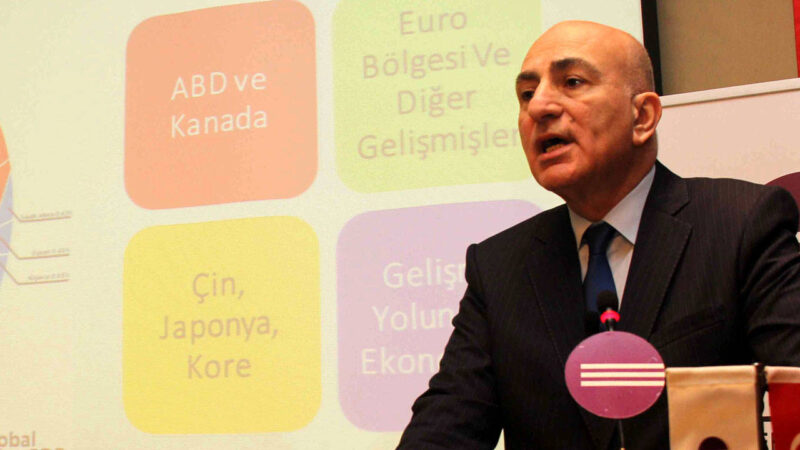 Ekonomist Mahfi Eğilmez, Türkiye'nin “skimpflasyon” ve “shrinkflasyon” sürecine girdiğini belirtti.