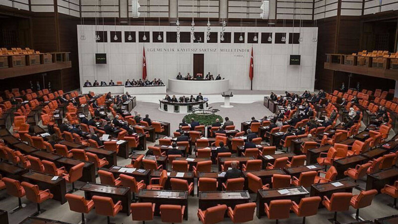 CHP, Mersin'de 2 bin 792 seçmen kaydına usulsüz olduğu gerekçesiyle