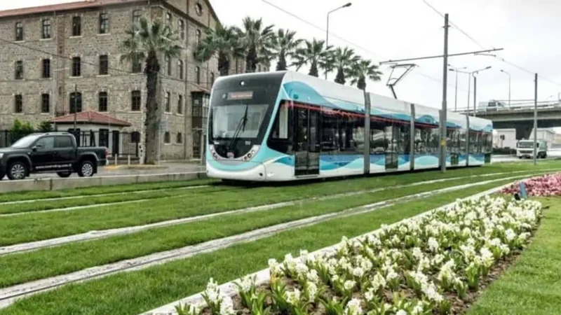 İzmir Konak tramvayı için uyarı yapıldı. Yapılan açıklamada, maç nedeniyle