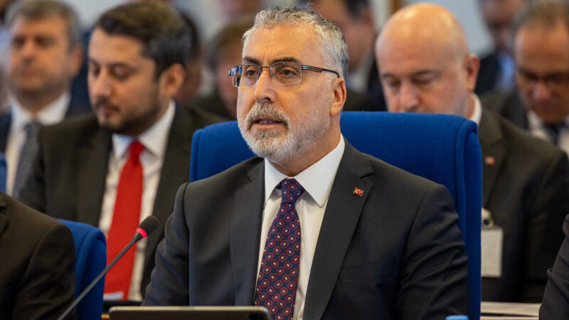 TÜRK-İŞ Genel Başkanı Atalay, kamu işçisine ek zam hakkında, "Çalışma