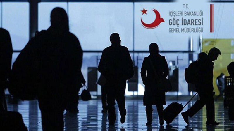 Türkiye’de ikamet izni bulunan yabancı uyruklu sayısı, sessiz politika değişikliği