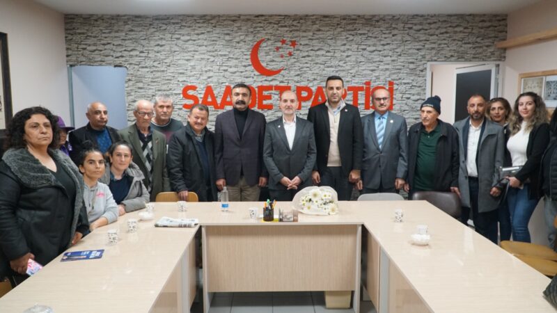 Cumhuriyet Halk Partisi Çiğli Belediye Başkan Adayı Onur Emrah Yıldız;