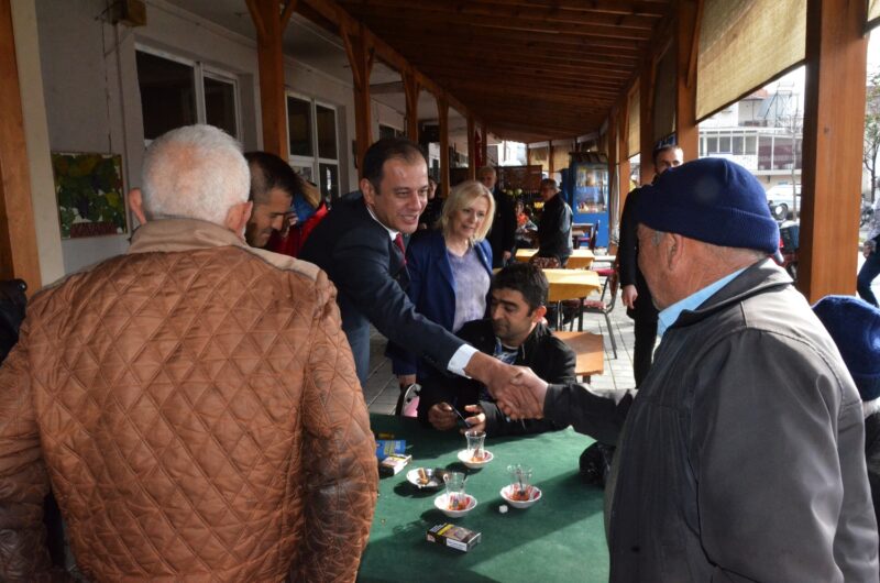 İYİ Parti Karabağlar Belediye Başkan Adayı Gökhan Uzun, Yaşar Kemal
